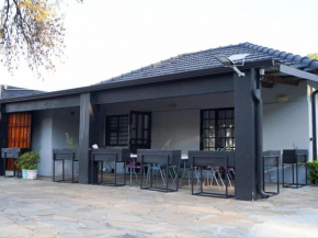 Aqua Guest House